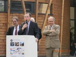 CONFERENCE DE PRESSE LES ILEADES A MONTROND-LES-BAINS LE 12-5-11 01: cliquer pour aggrandir