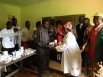 REMISE DON MEDICAMENTS AU DISPENSAIE DE MBOMA DANS L: cliquer pour aggrandir